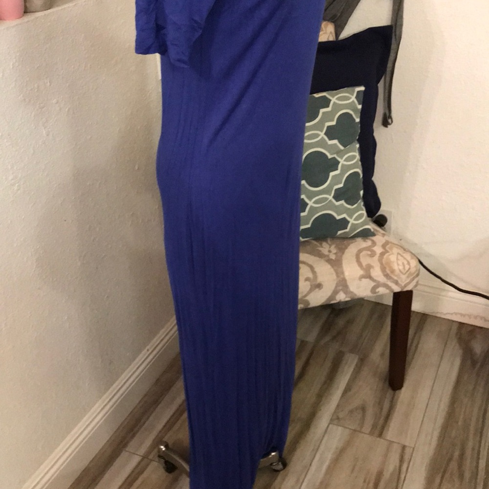 Dress - Picture 4 of 5